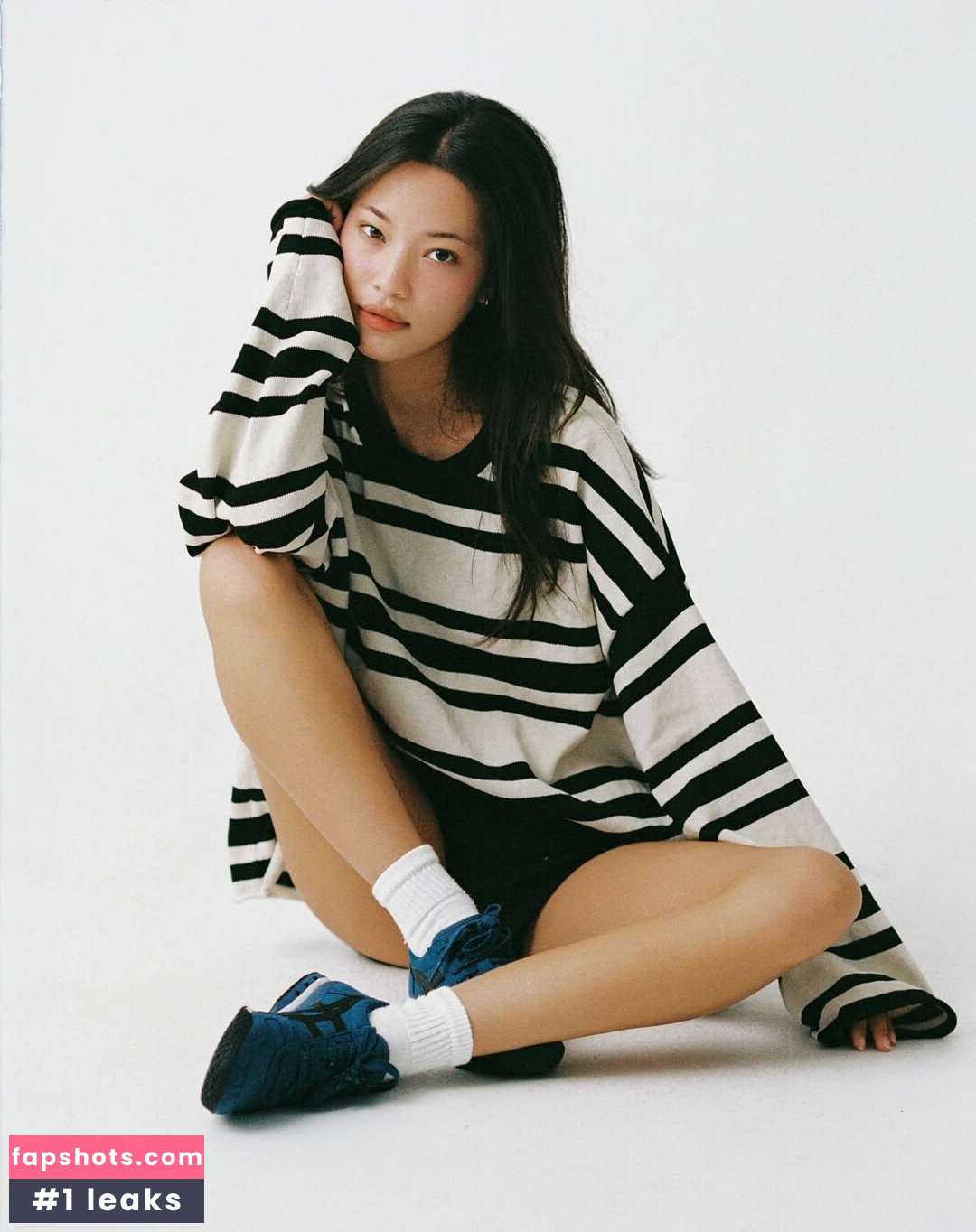 Sunjos asmr gallery photo #22