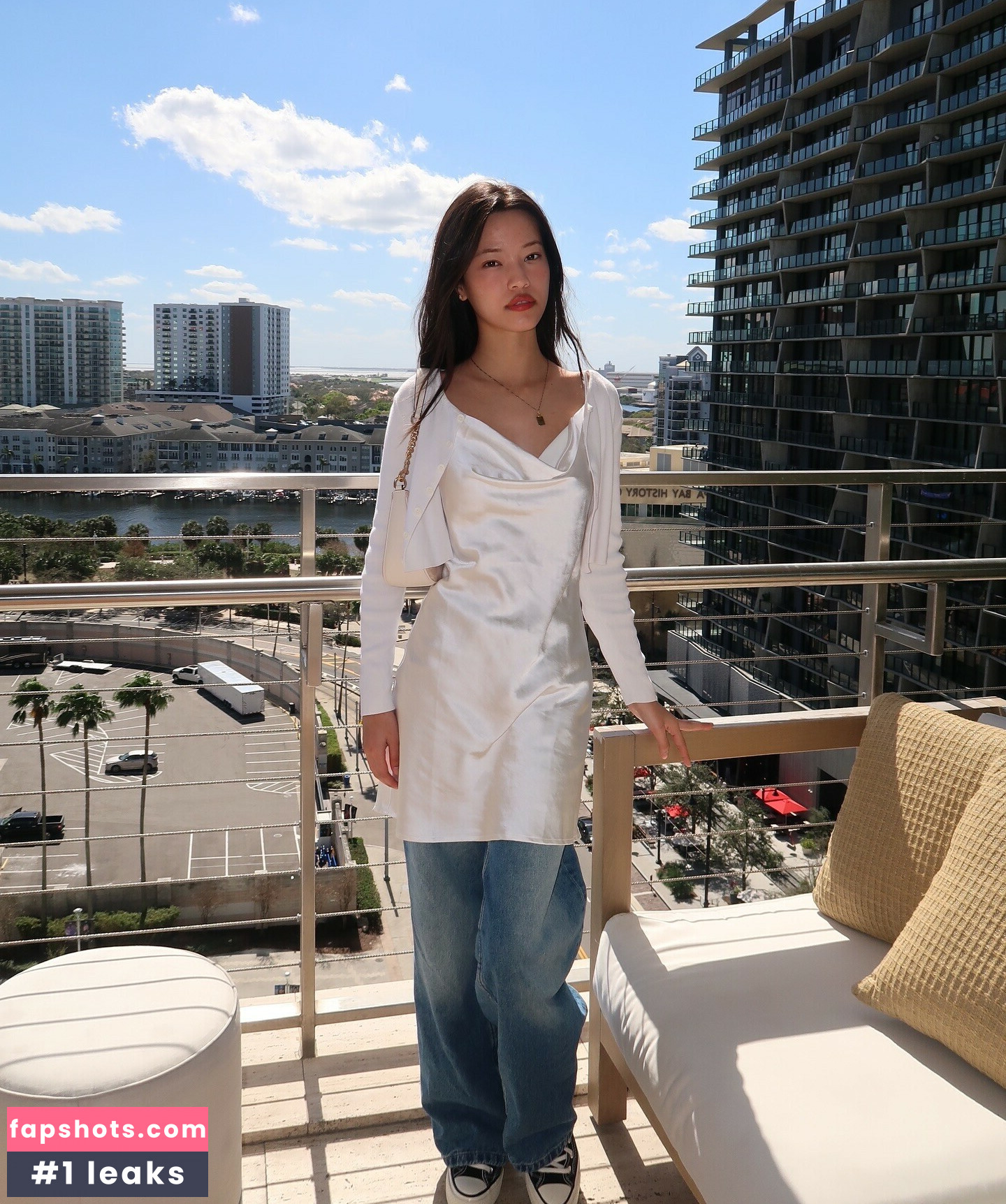 Sunjos asmr gallery photo #40