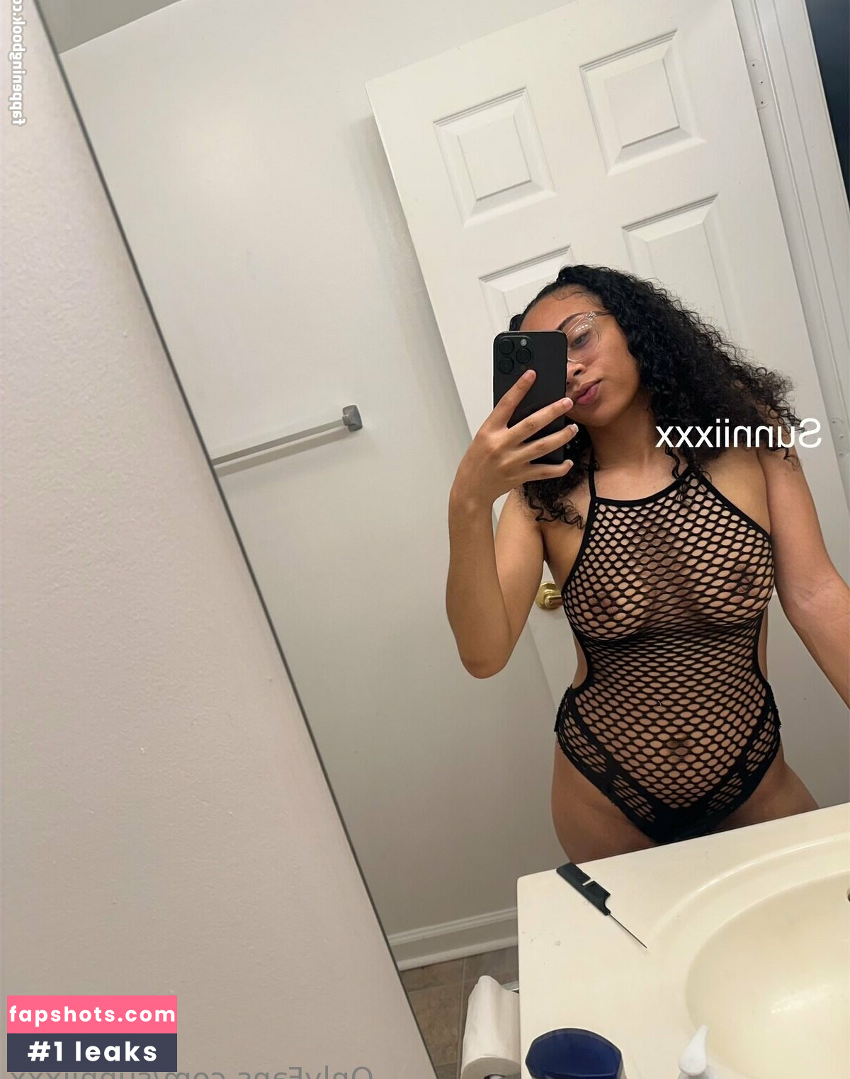 sunniixxx gallery photo #6