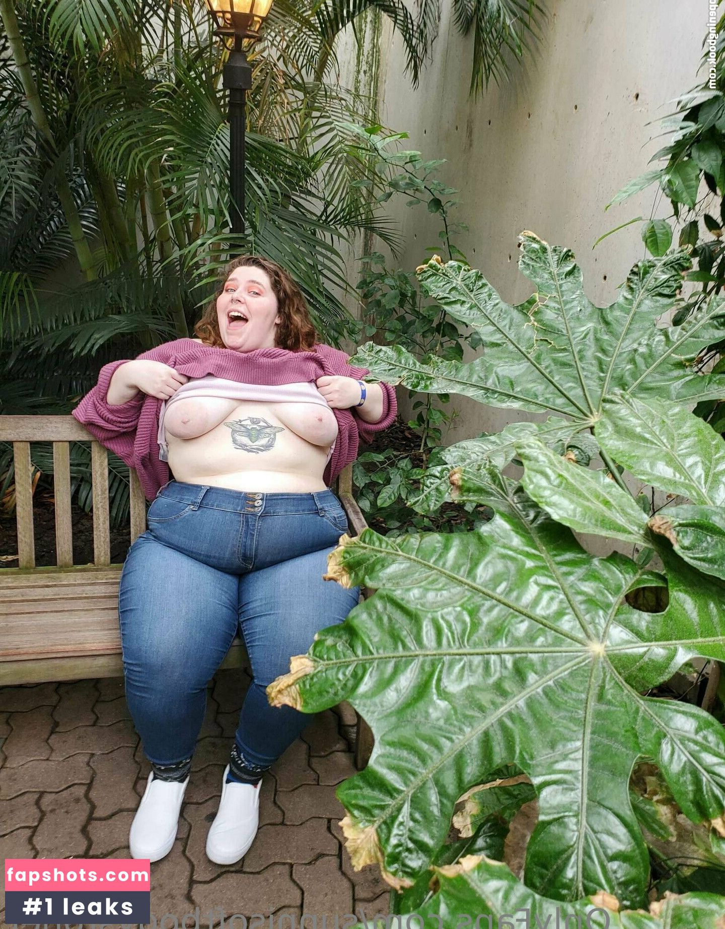 sunnisoftbodystoner gallery photo #5