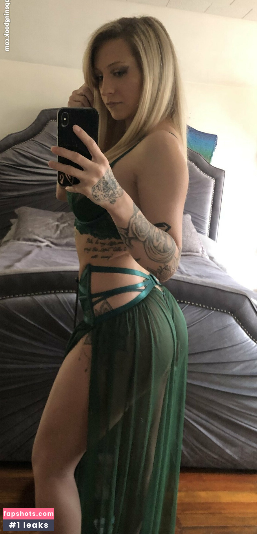 Sunny Bunnnie gallery photo #11