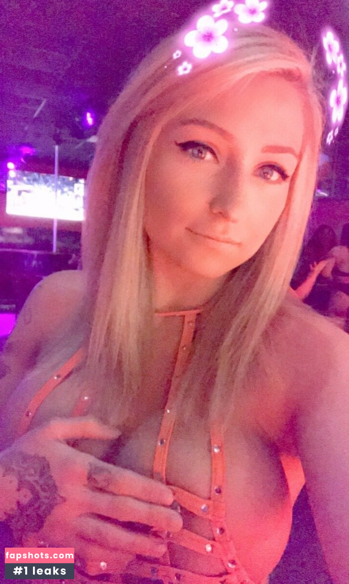 Sunny Bunnnie Nude Leaks OnlyFans Photos #27 - LeakJerk