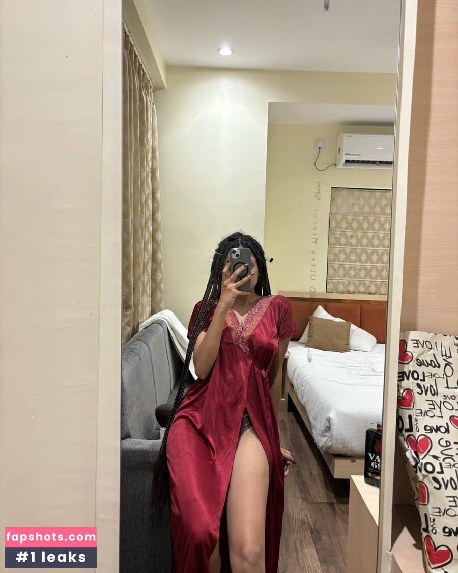 Sunny Dcruz gallery photo #4