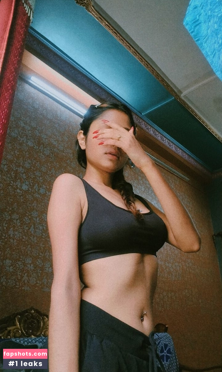 Sunny Dcruz gallery photo #5