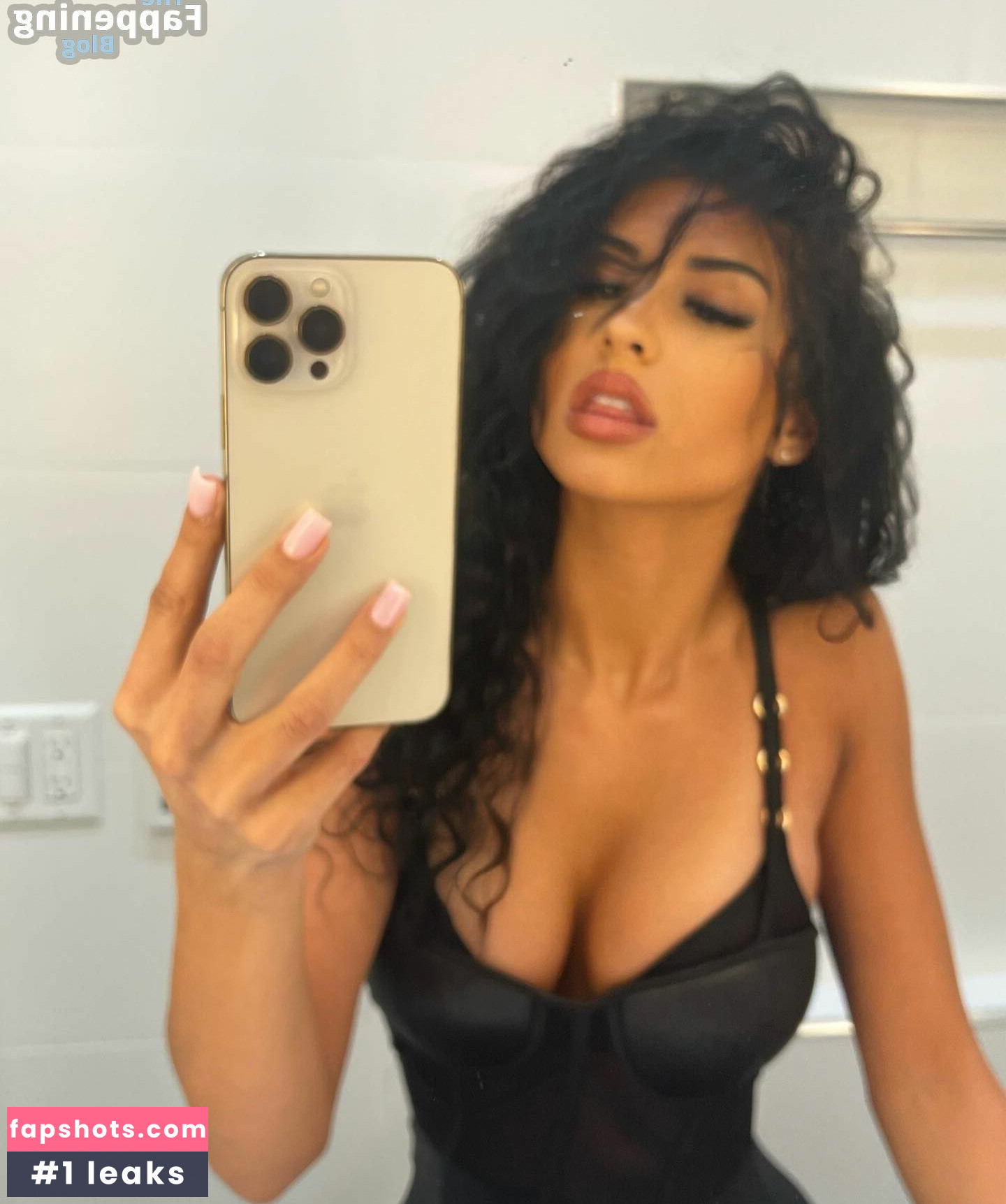 Sunny Malouf gallery photo #5