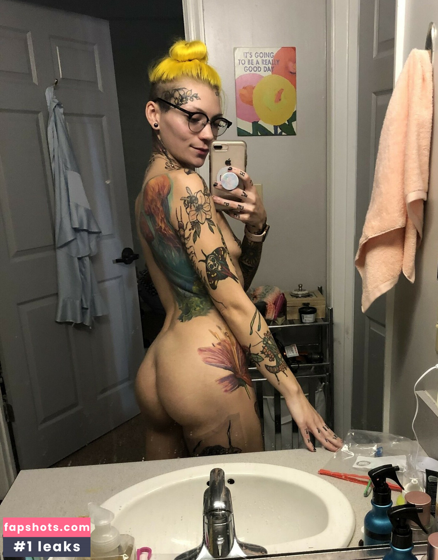 sunnyhues gallery photo #19