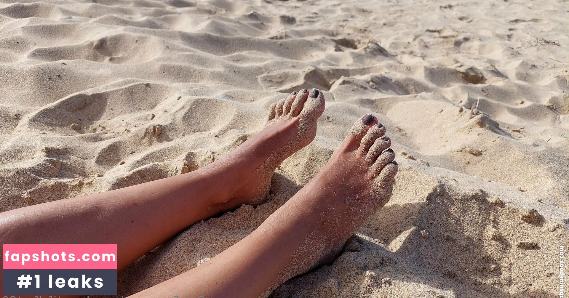 superbeautifulfeet80 nude babe gallery