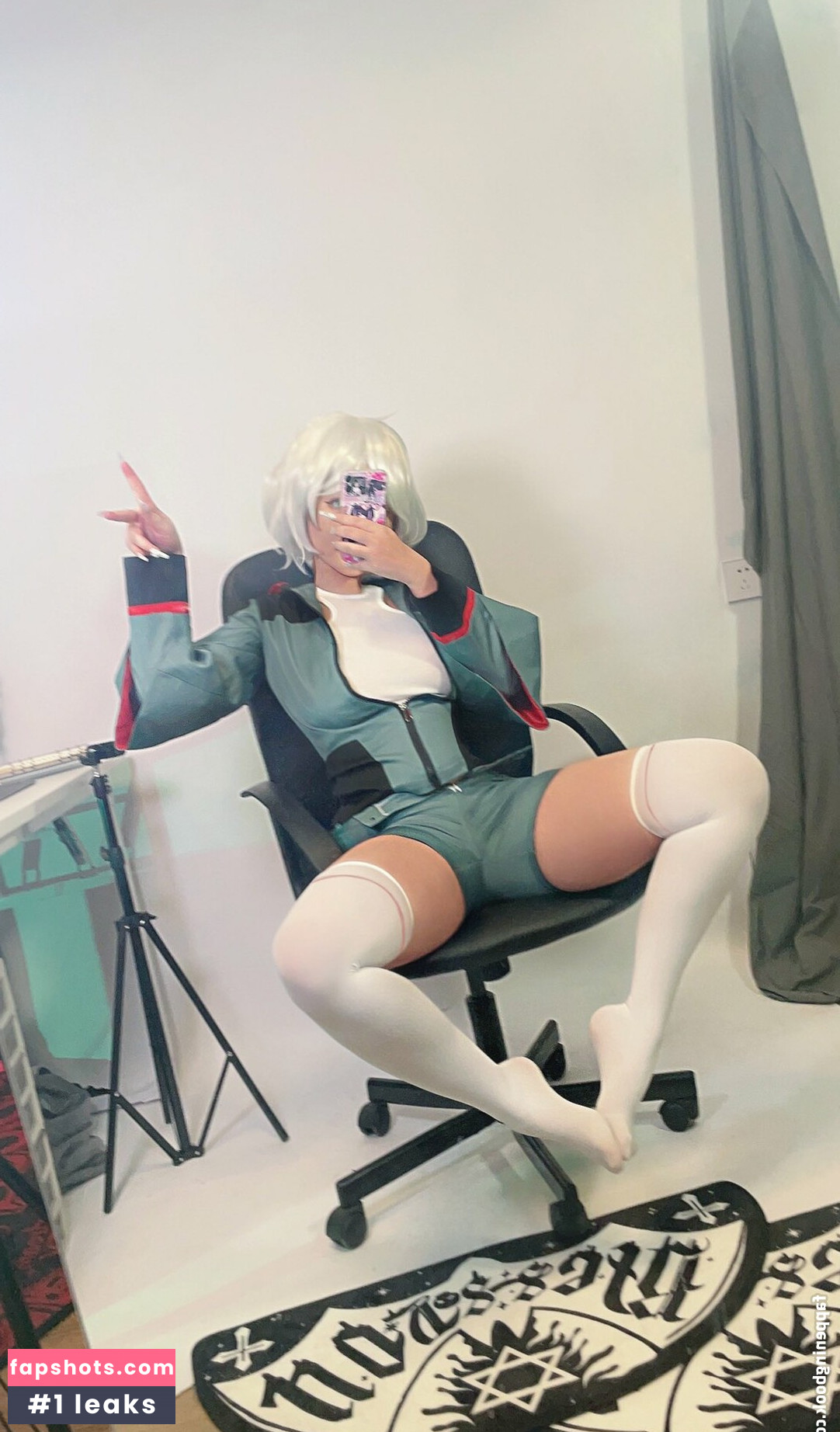 SuperBitchBecky gallery photo #195