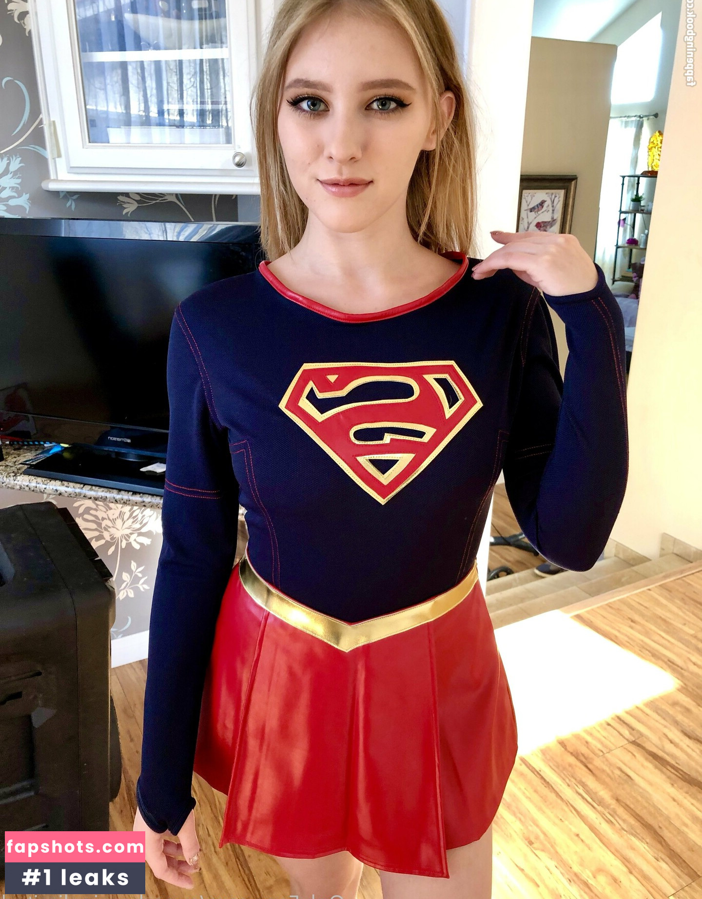 superheroinelimited gallery photo #8