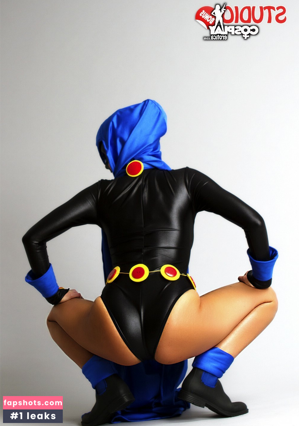 Superheroines gallery photo #14