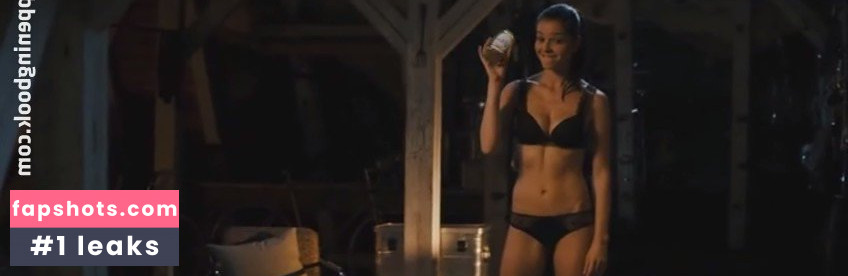 Susan Hoecke Nude Leaks OnlyFans Photos #27 - Fapshots