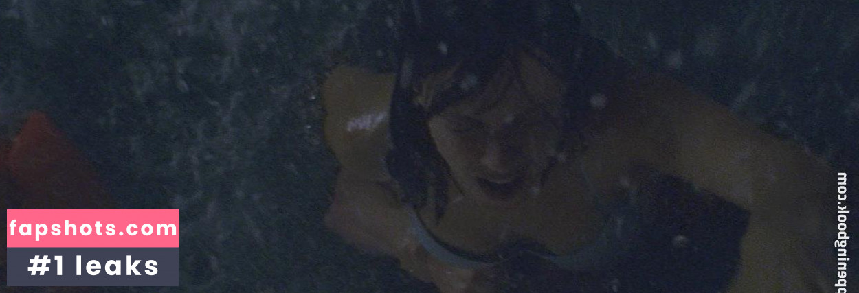 Susan May Pratt gallery photo #16