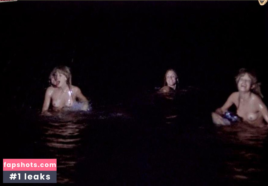 Susan Player gallery photo #16