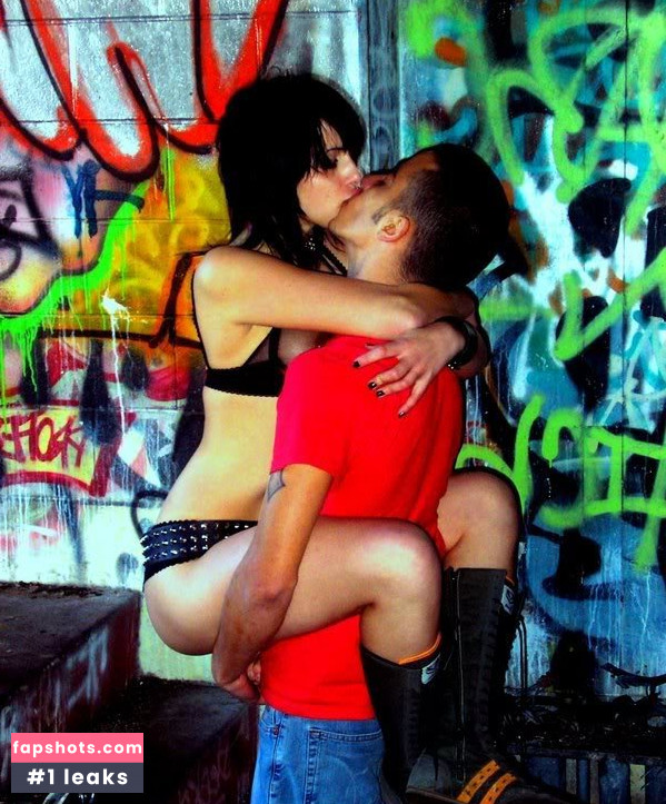 Susan Slaughter gallery photo #3