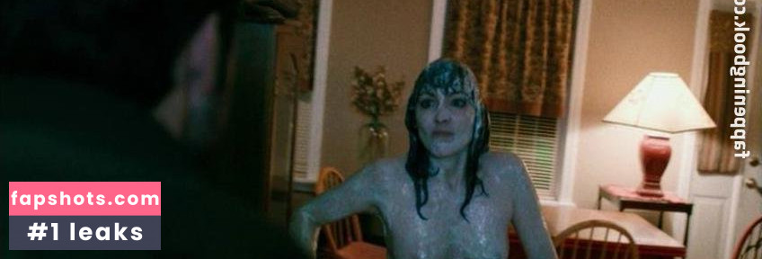 Susan T Travers nude babe gallery