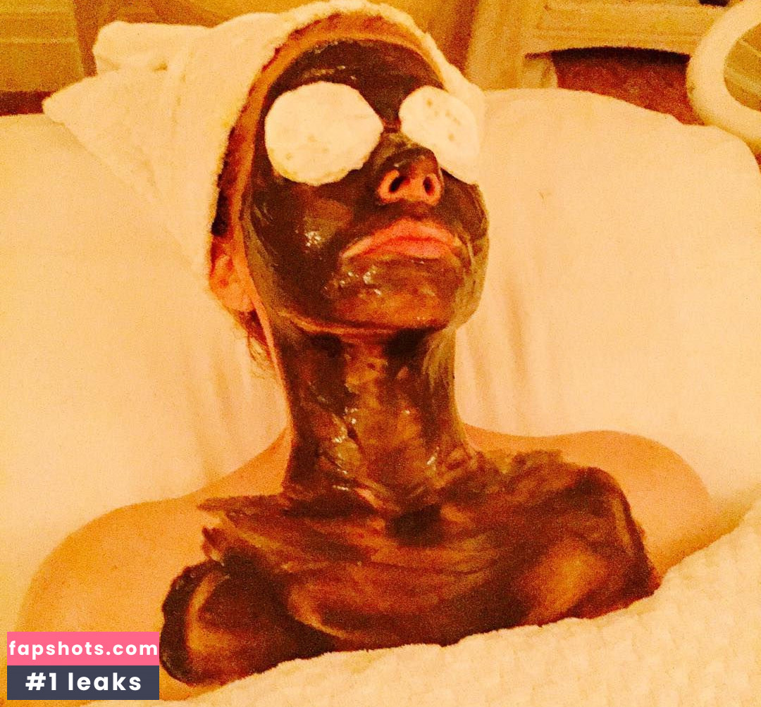 Susan Yeagley gallery photo #6