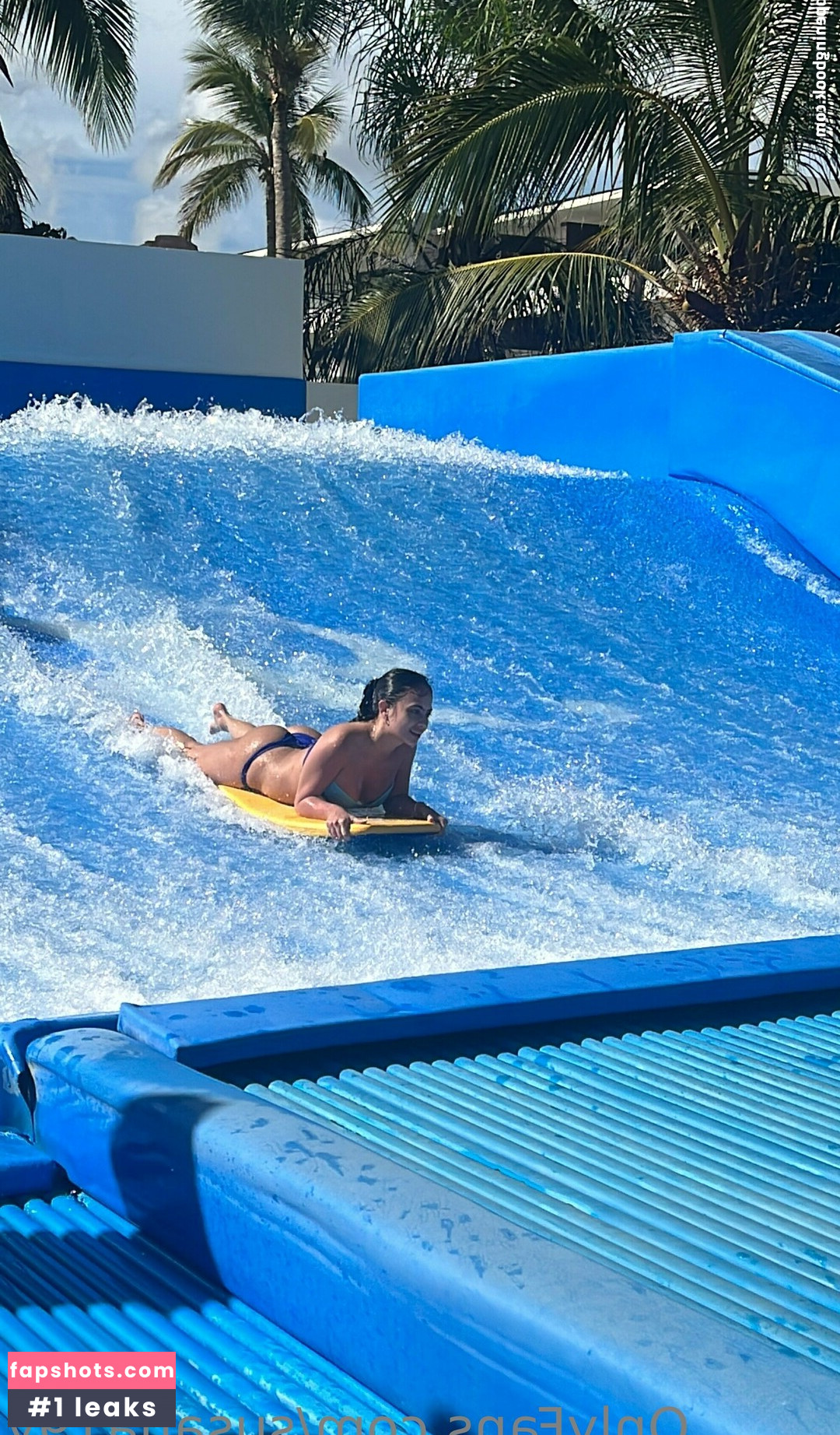 susana19y gallery photo #19