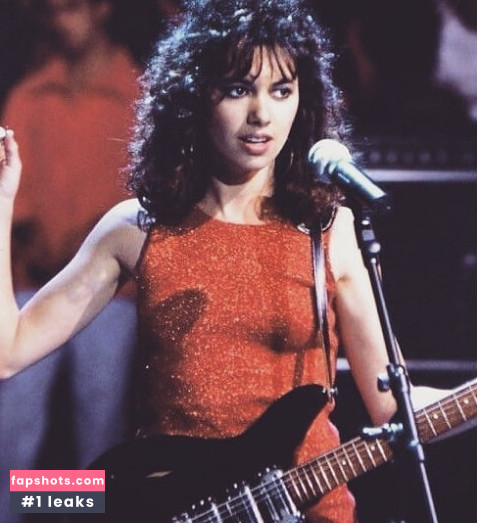 Susanna Hoffs Nude Leaks OnlyFans Photos #18 - LeakJerk