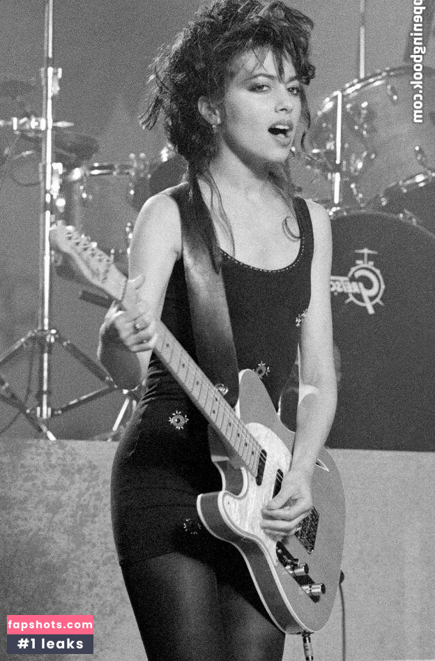 Susanna Hoffs Nude Leaks OnlyFans Photos #10 - LeakJerk