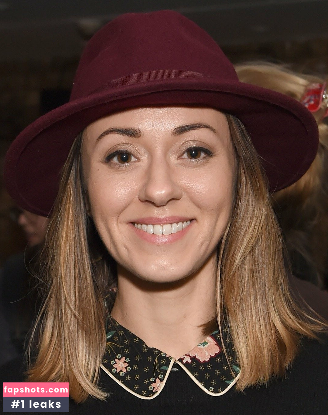 Susannah Fielding gallery photo #2