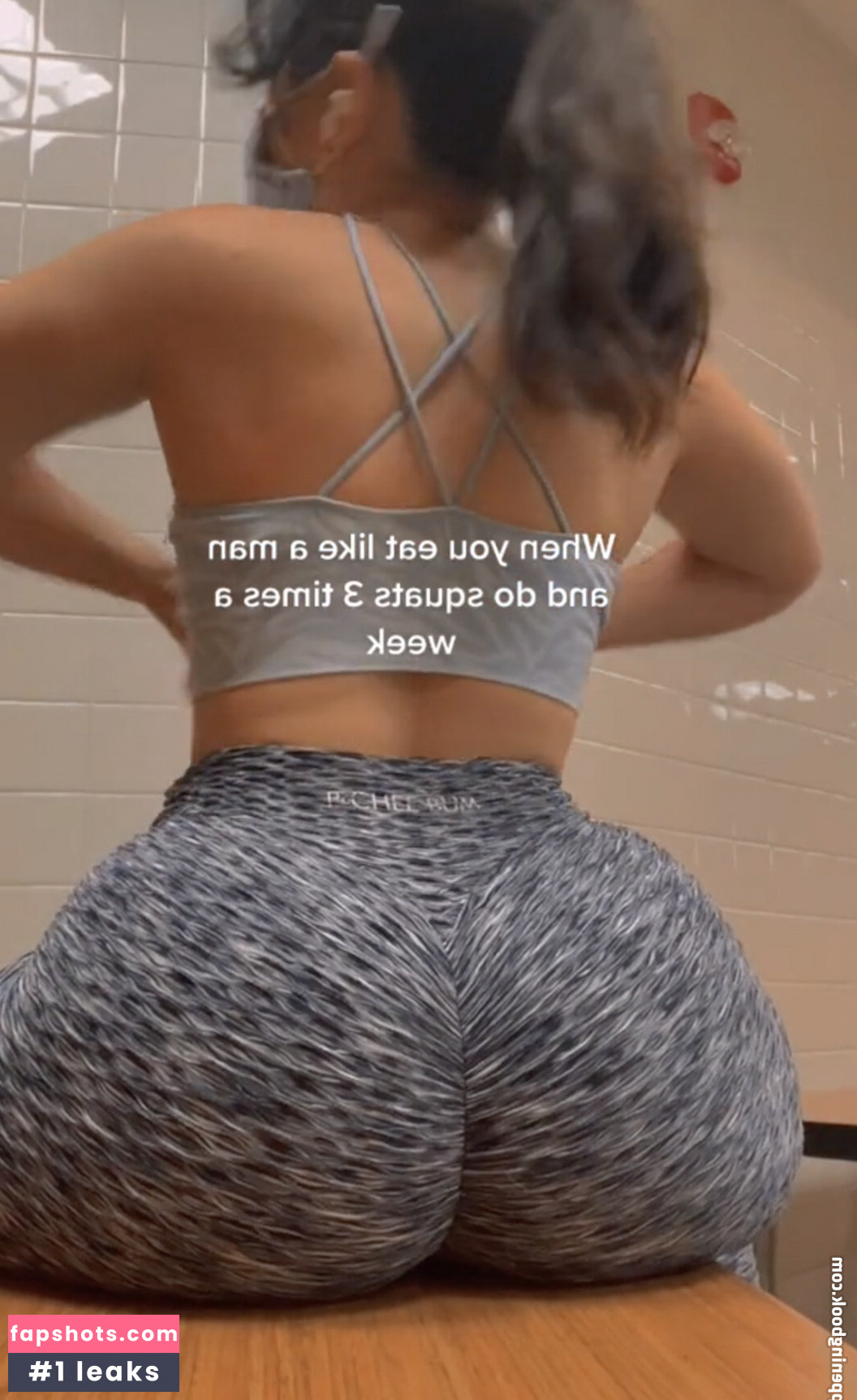 Susannah gallery photo #5