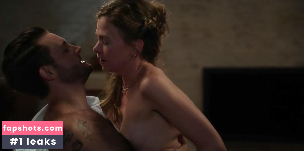 Sutton Foster gallery photo #34