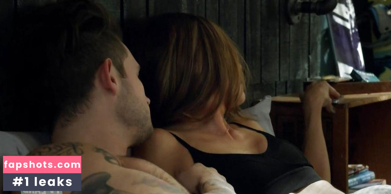 Sutton Foster gallery photo #54