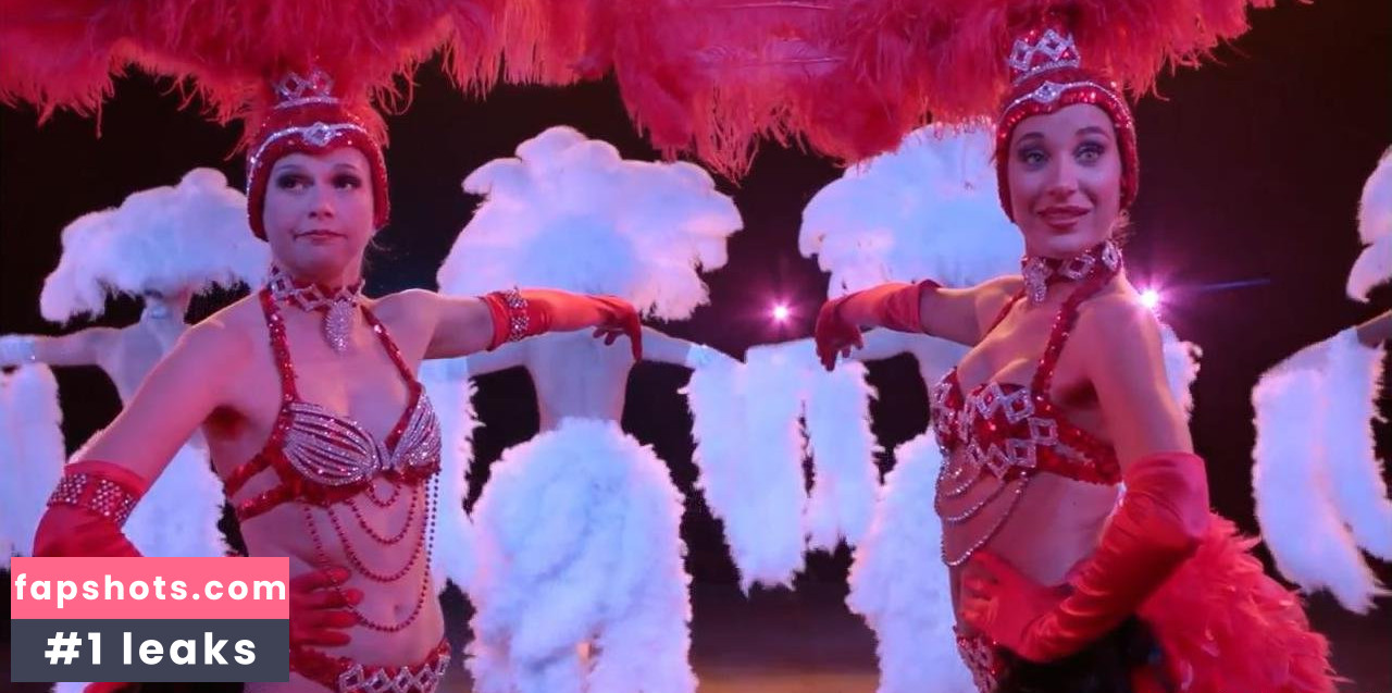 Sutton Foster gallery photo #65