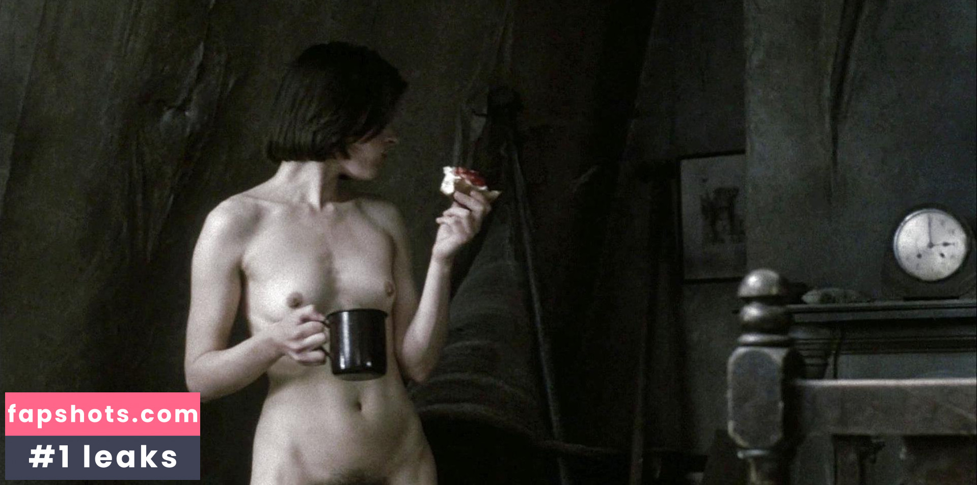 Suzanna Hamilton gallery photo #21