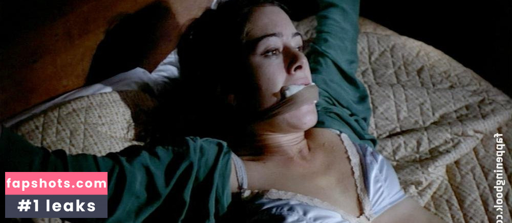 Suzanna Love Nude Leaks OnlyFans Photos #7 - LeakJerk