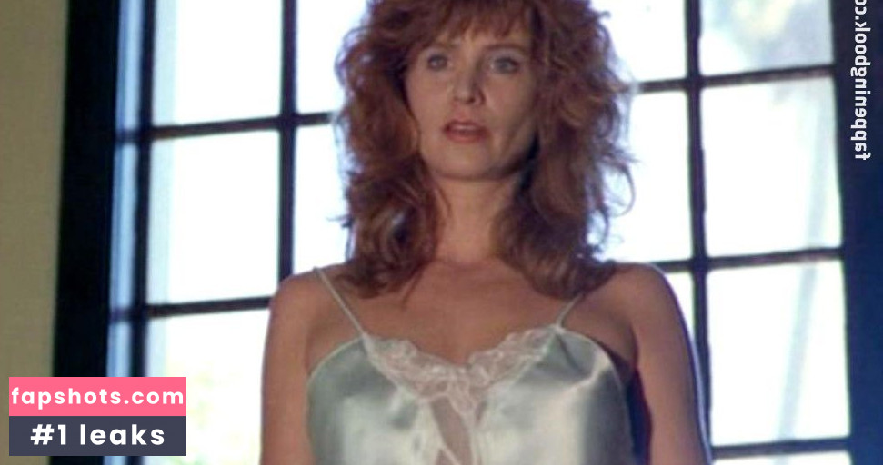 Suzanne Ager gallery photo #14