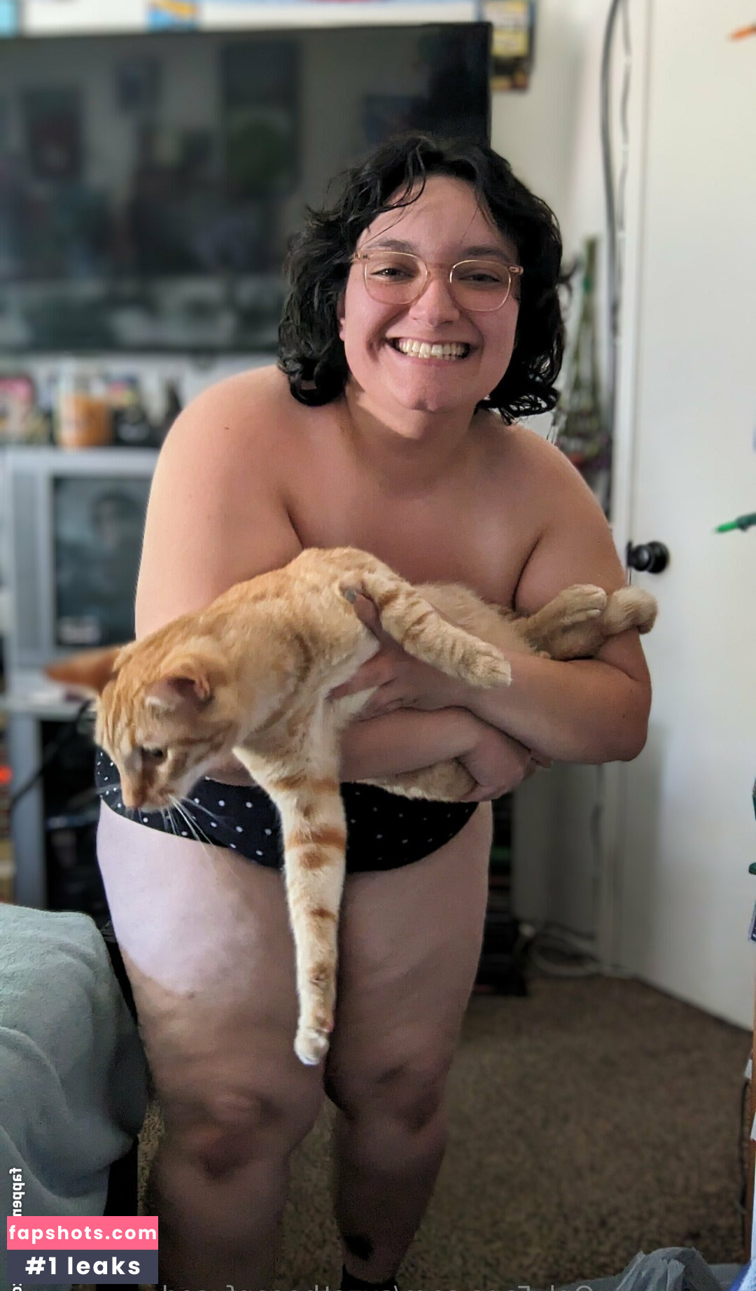 suzetheconfused gallery photo #2