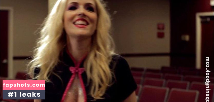 Suzi Lorraine gallery photo #34