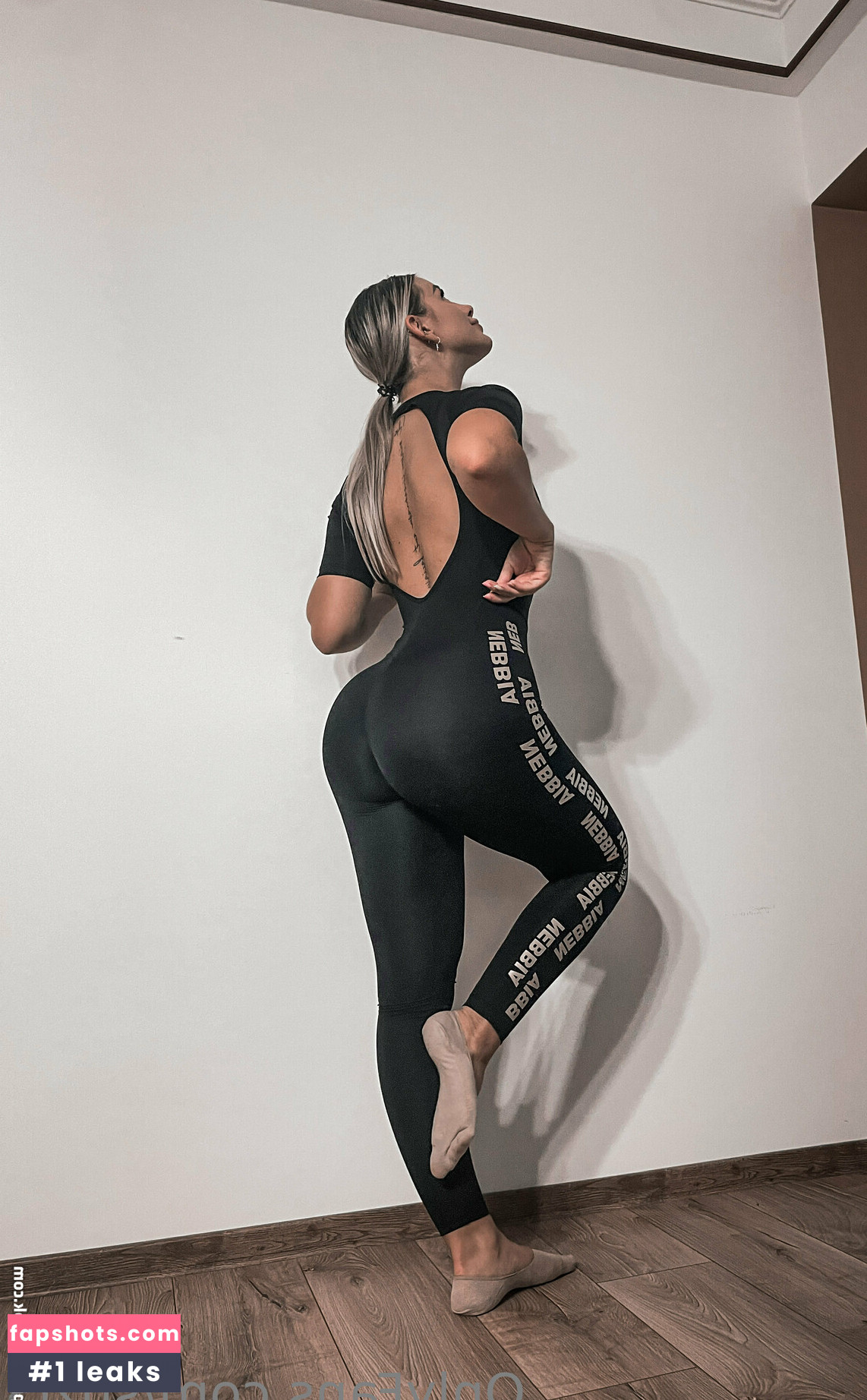 suzi3 Nude Leaks OnlyFans Photos #3 - LeakJerk