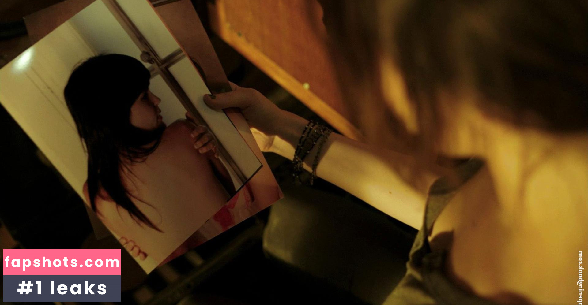 Suziey Block gallery photo #5