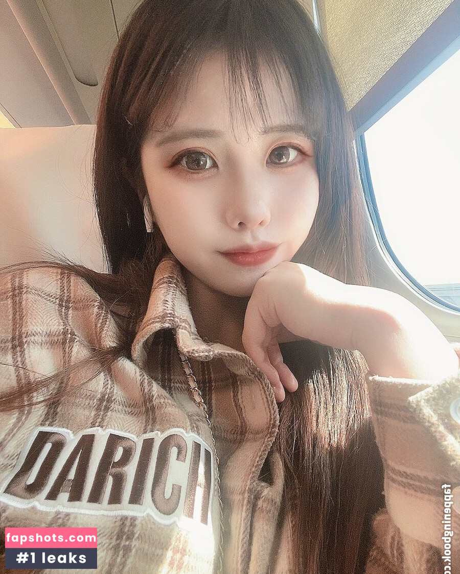 Suzu Aikawa gallery photo #5