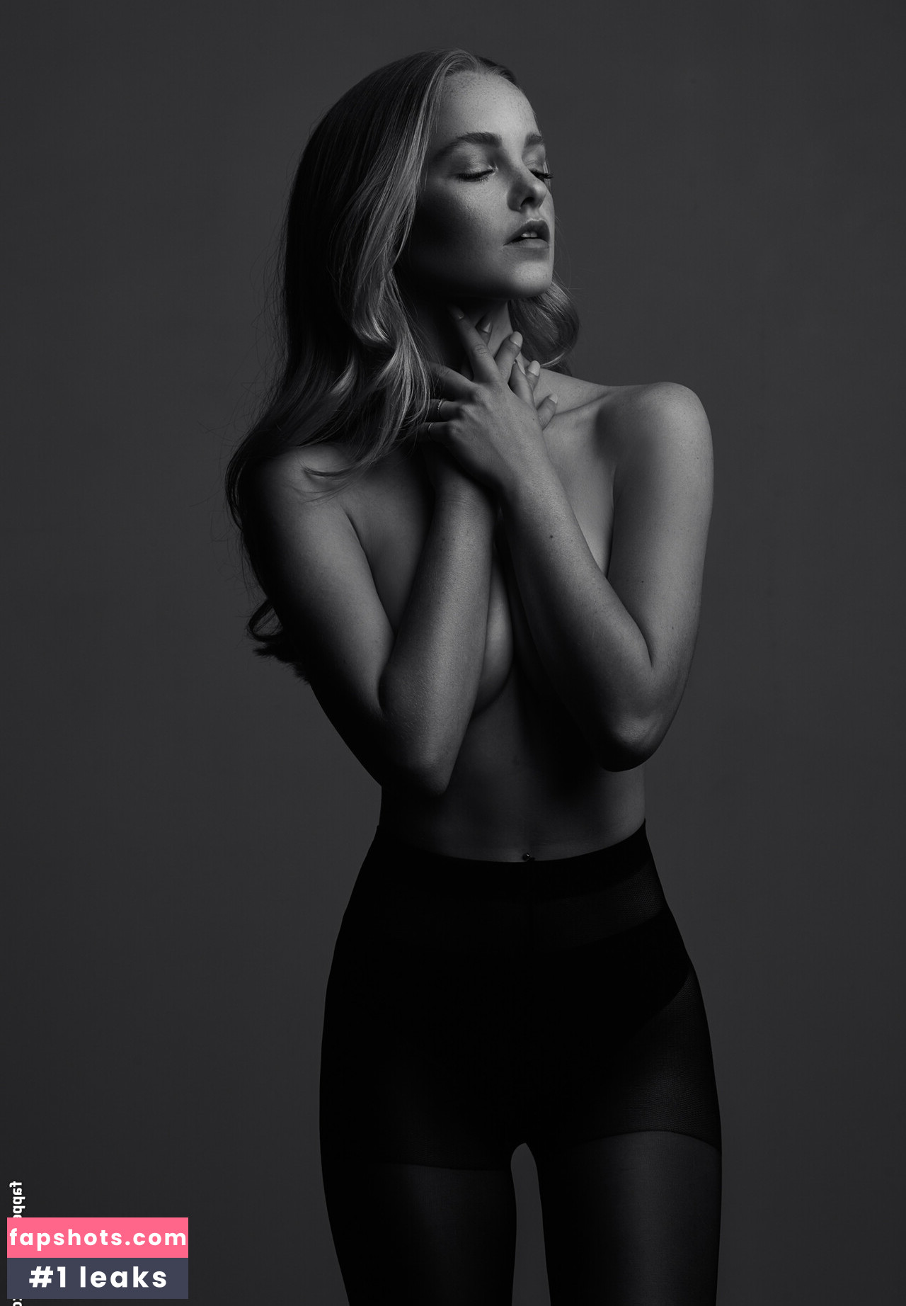 Svenja van den Bogaart gallery photo #20