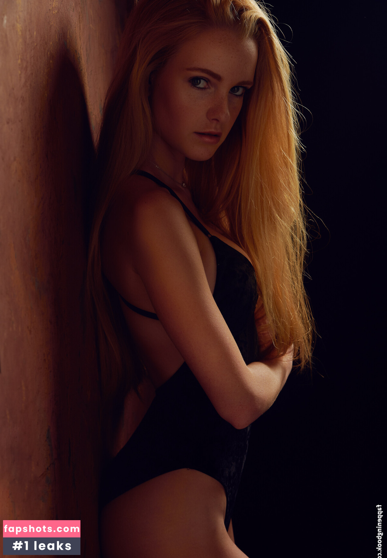 Svenja van den Bogaart gallery photo #9