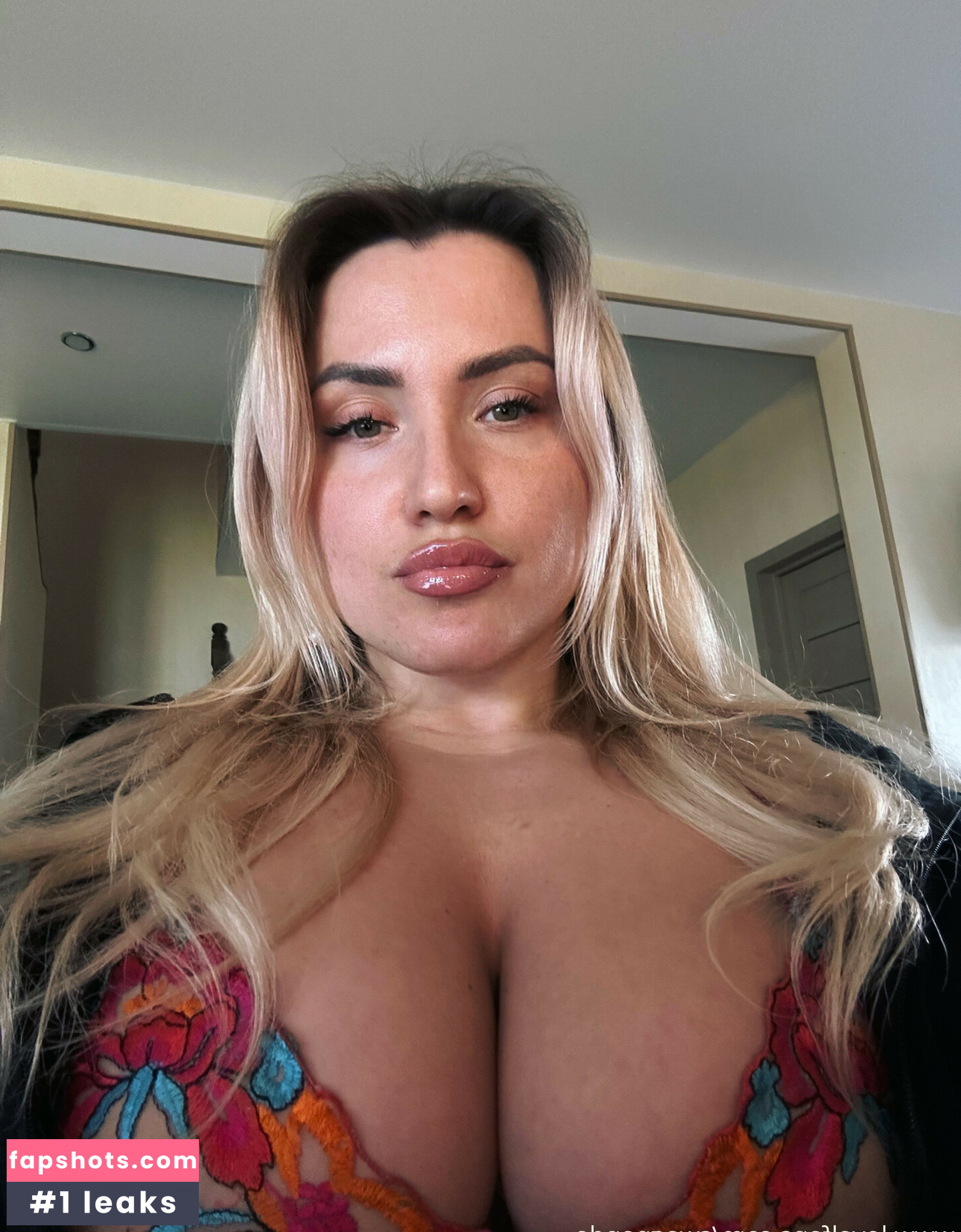 SwagRussianPanda gallery photo #6