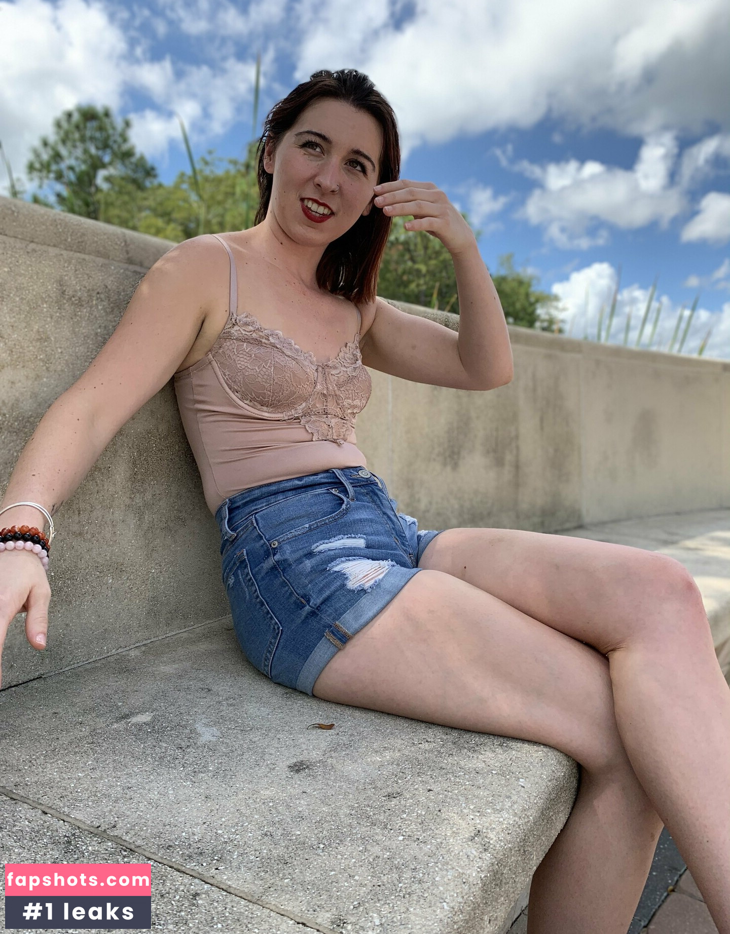 swallowpeaches Nude Leaks OnlyFans Photos #29 - LeakJerk