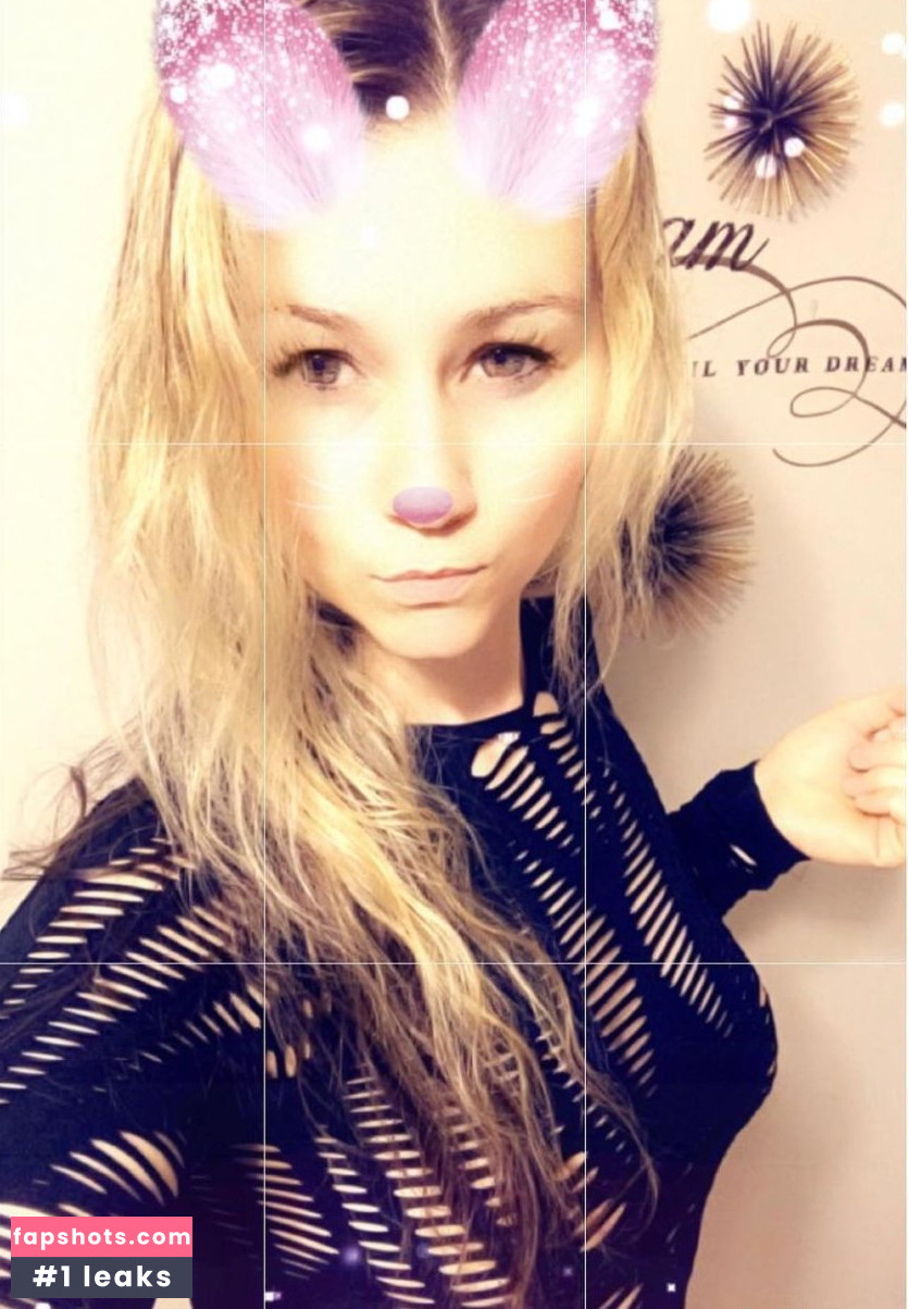 Swayze Valentine gallery photo #2