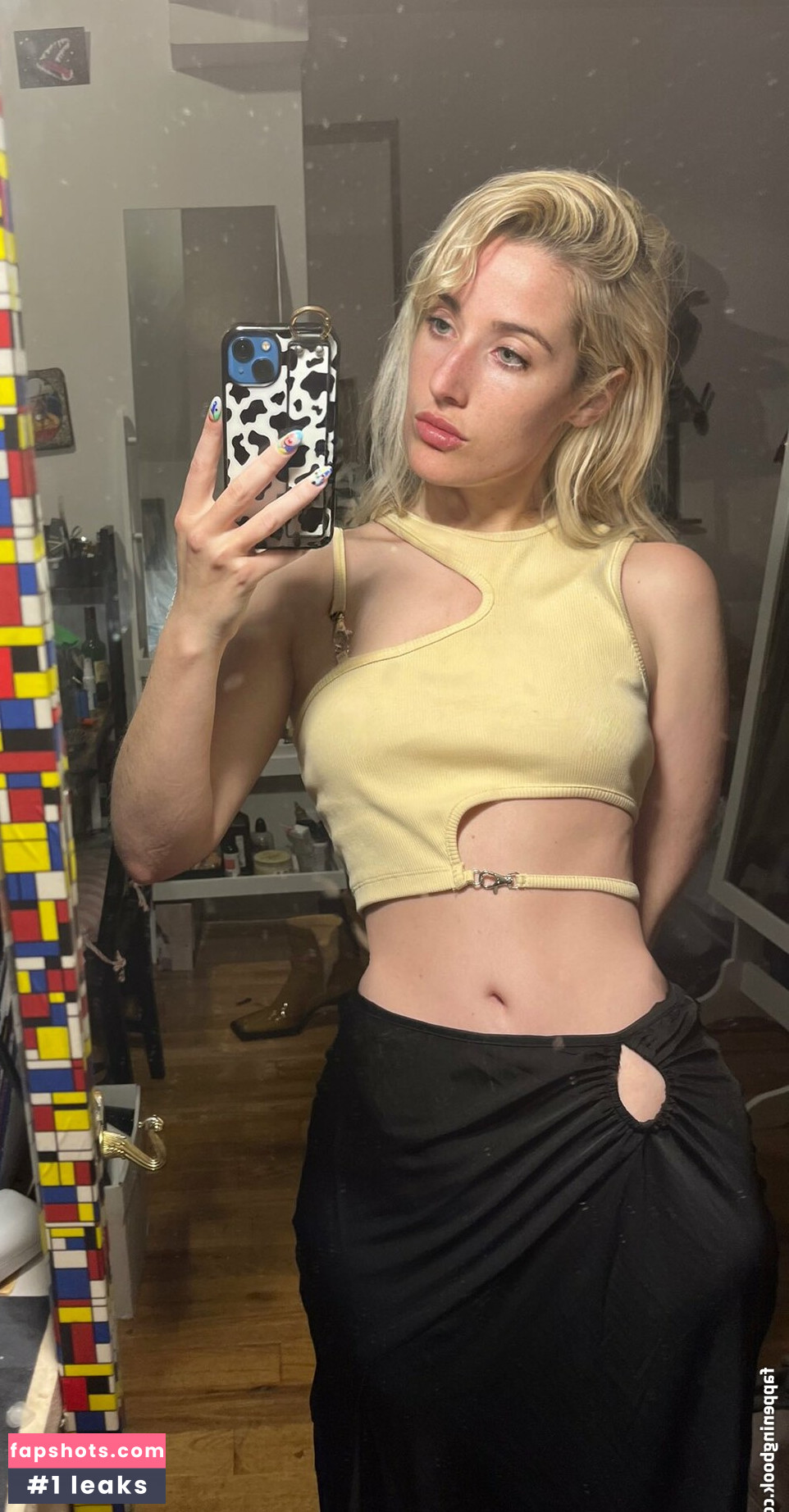 sweatieangle gallery photo #2