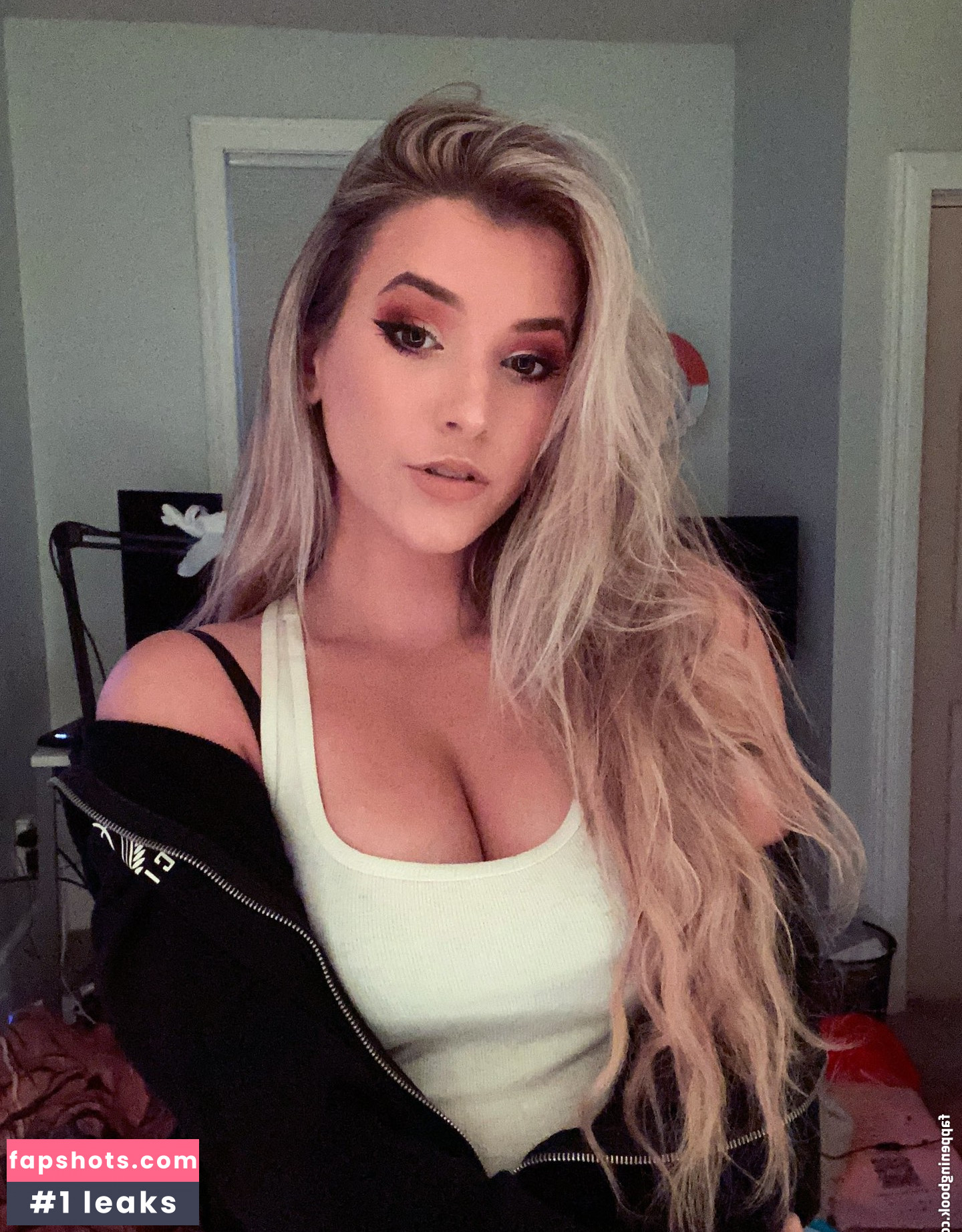 Sweeettails gallery photo #21