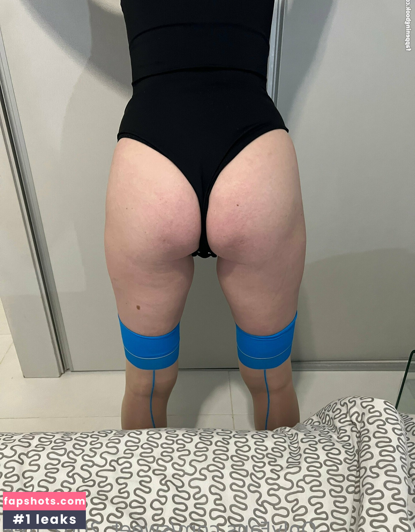 sweet_2002_free gallery photo #2