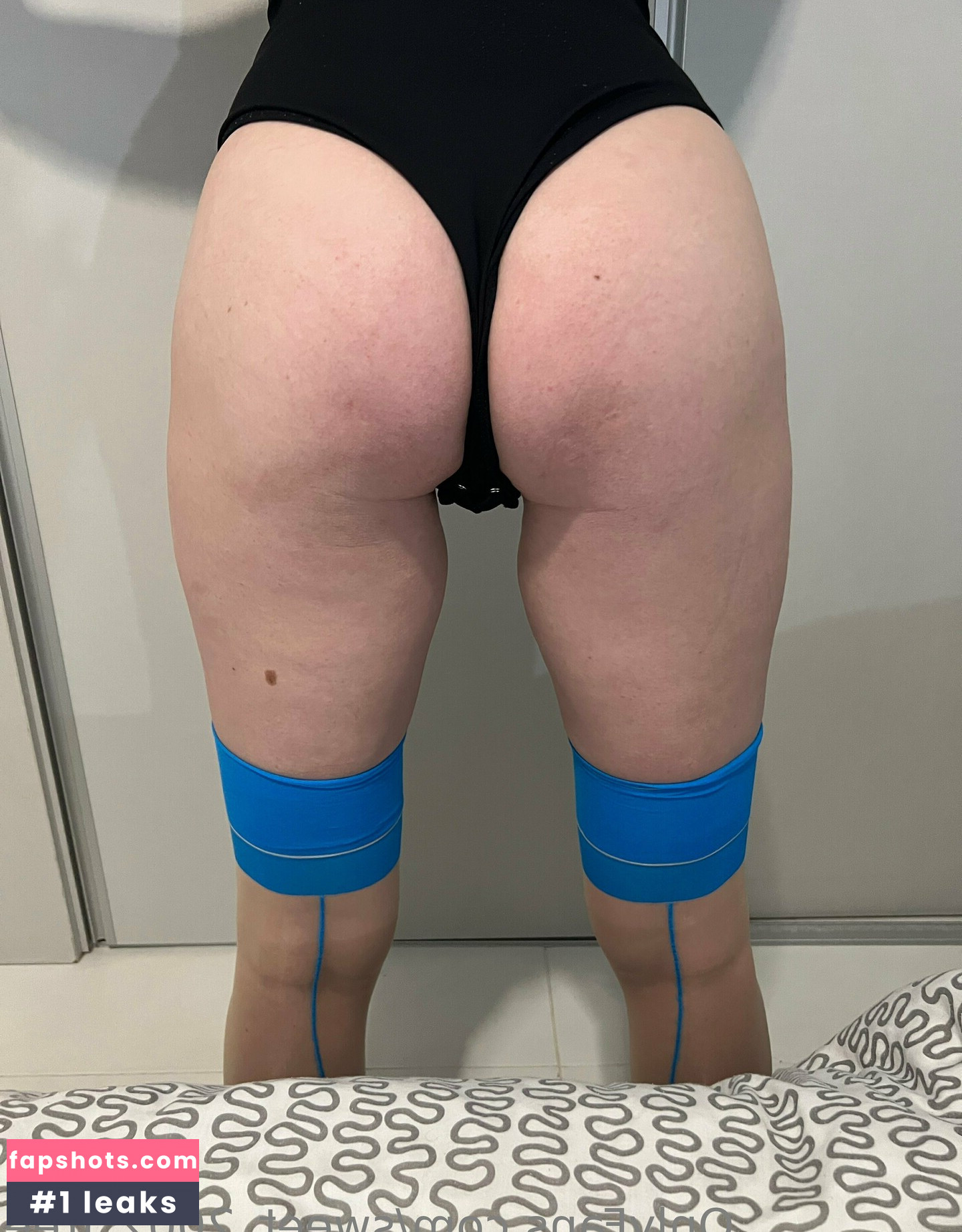 sweet_2002_free gallery photo #9