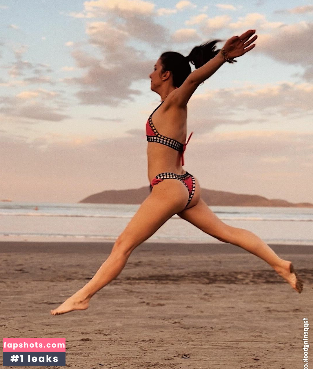 Sweet Carol AMSR gallery photo #4