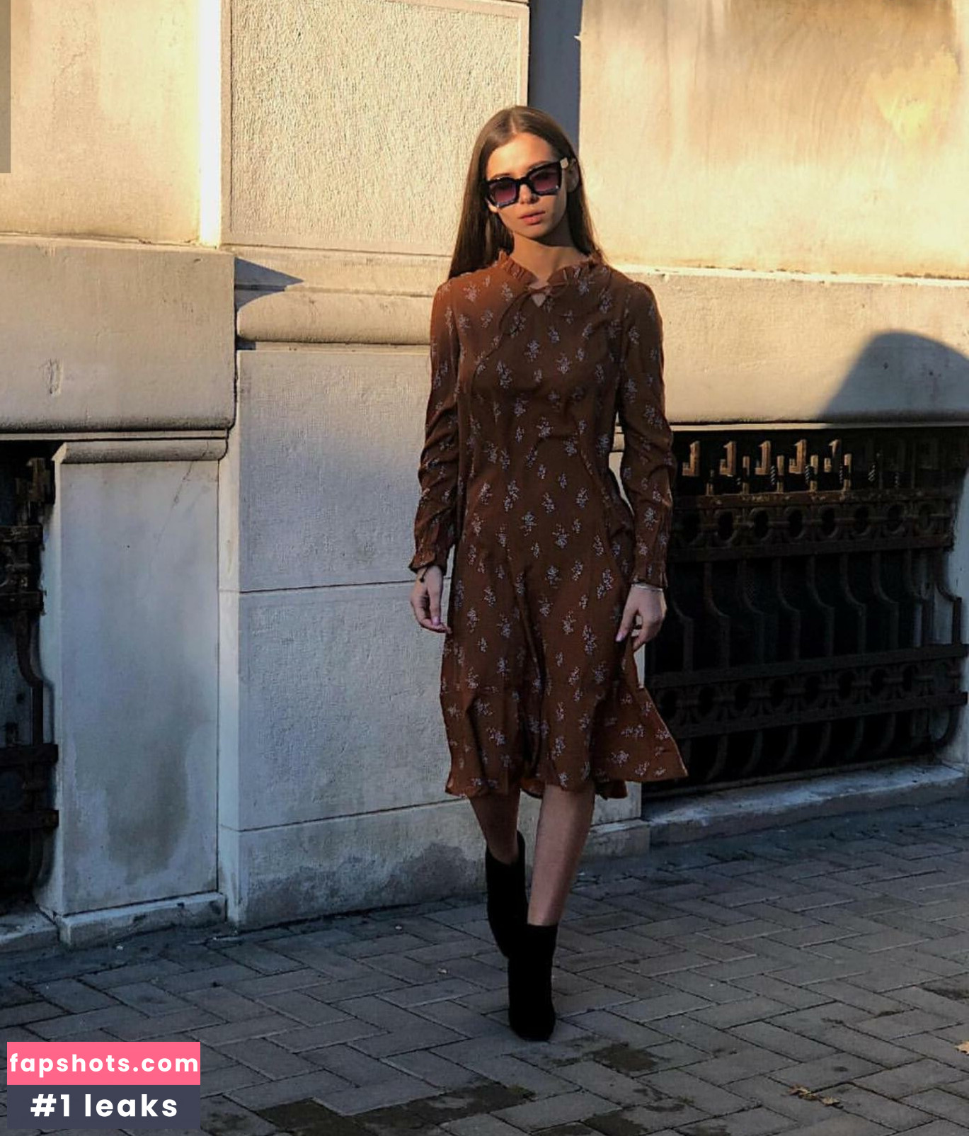 Sweet Kayley gallery photo #18