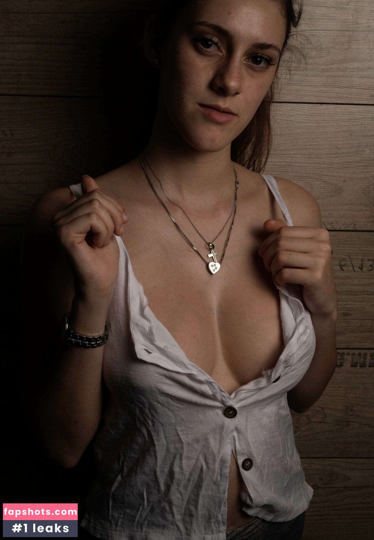 Sweet Rose nude babe gallery