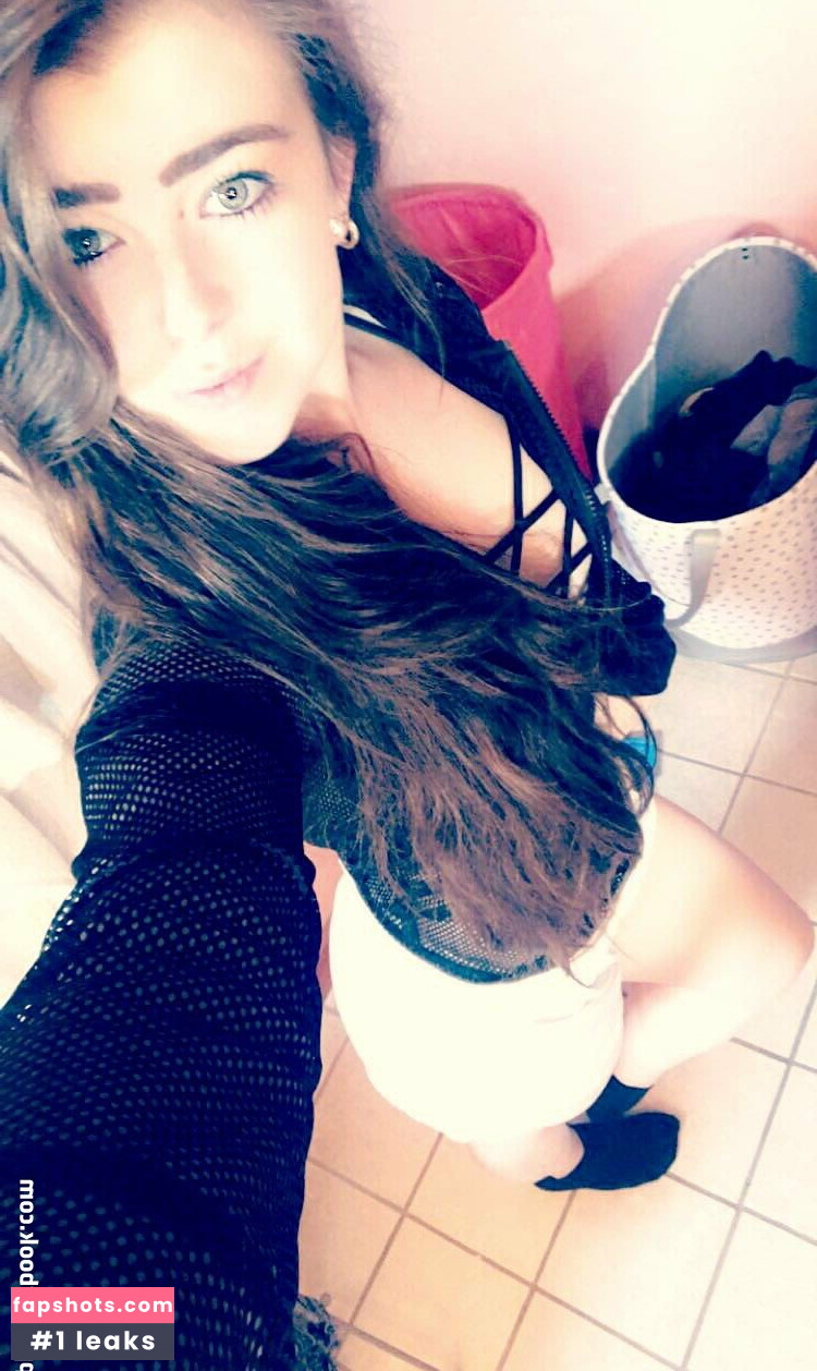 SweetBaby-Adeline gallery photo #2