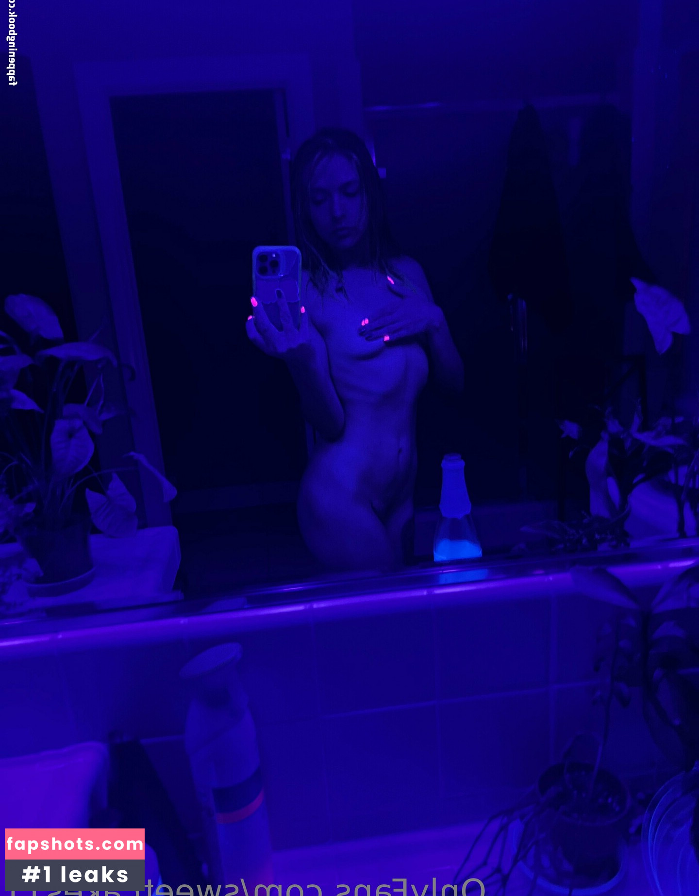 sweetcakes11 nude babe gallery